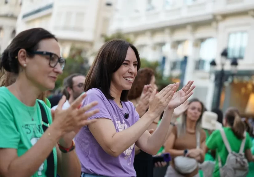 Morant avisa a Llorca que "la marea verde apoya la educación" y para el PP "es su último año"