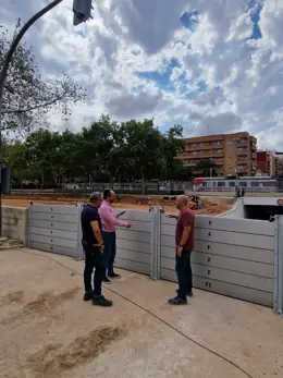 Aldaia instala compuertas de protección contra inundaciones del barranco de la Saleta