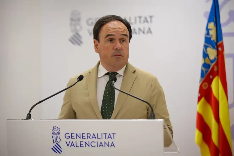 Llorca contacta a alcaldes de zonas afectadas por las lluvias y a Aagesen por acumulados registrados