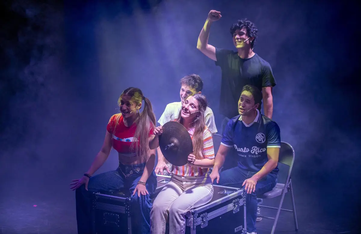 La producción del Escalante 'Todo saldrá mal (y será perfecto)' premiada en los premios de